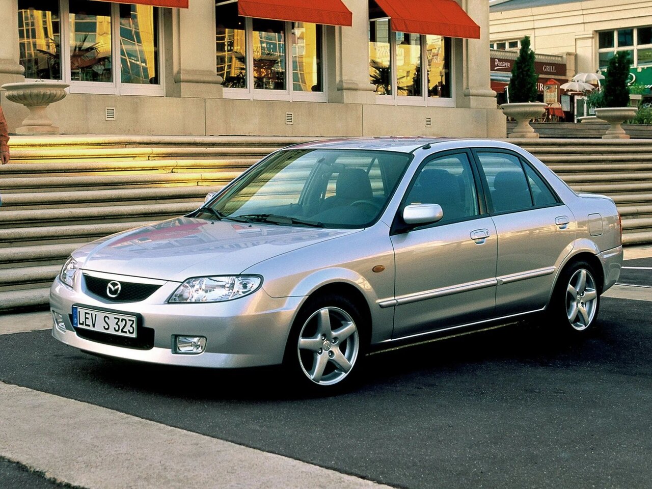 Mazda 323 Основной вид