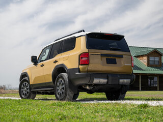 2026 Toyota Land Cruiser Prado 250 Series, белый, 10200000 рублей, вид 5