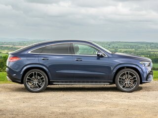 2025 Mercedes-Benz GLE Coupe 450 II (C167) Рестайлинг, чёрный, 12990000 рублей, вид 2