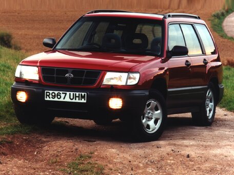 2000 Subaru Forester I, серый, 700000 рублей - вид 3