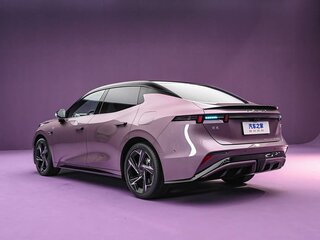 2026 Lynk & Co 07 I Рестайлинг, белый, 5500000 рублей, вид 5