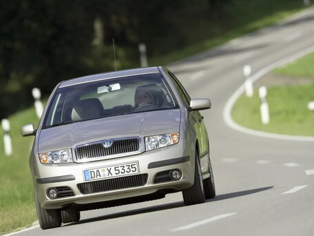 2004 Skoda Fabia I Рестайлинг, белый - вид 2