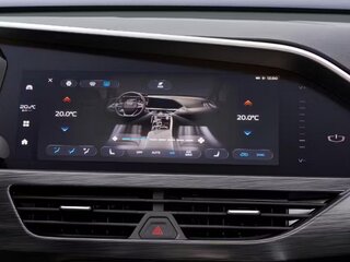 Мультимедийная система с сенсорным экраном диагональю 12,3" с Bluetooth
