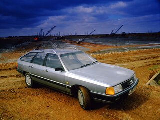 1986 Audi 100 III (C3), белый, 300000 рублей, вид 1