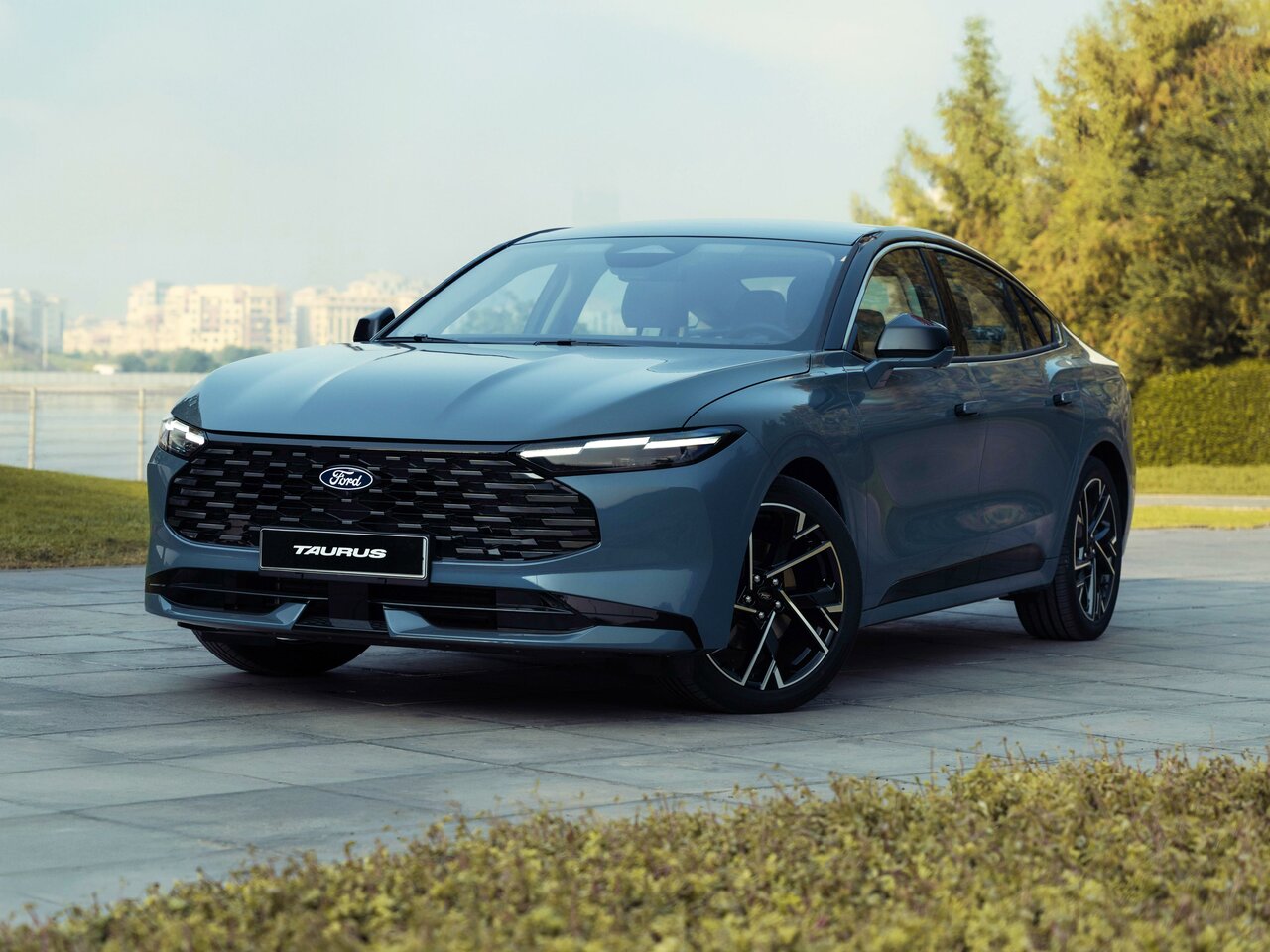 Ford Taurus Основной вид