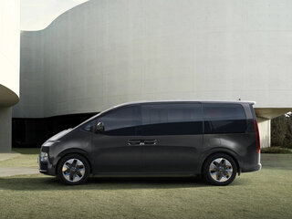 2026 Hyundai Staria I Рестайлинг, чёрный, 7099000 рублей, вид 2