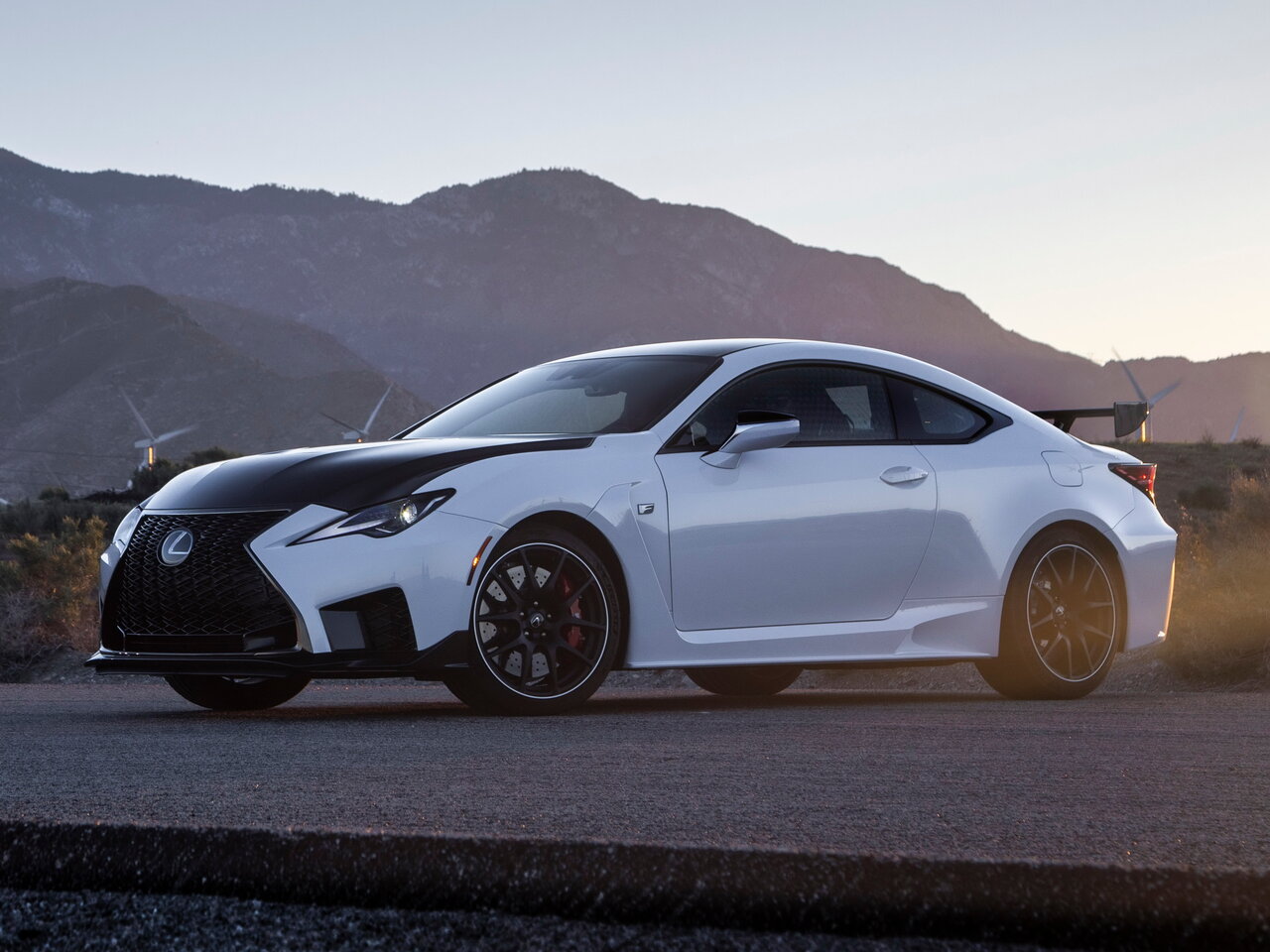 Lexus RC F Основной вид