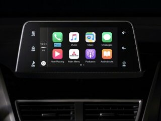 Мультимедийная система Mitsubishi Connect c интеграцией смартфона