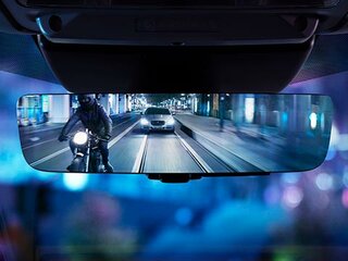 Зеркало заднего вида ClearSight с улучшенной обзорностью