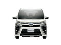 2017 Toyota Voxy III (R80) Рестайлинг, чёрный, 2630000 рублей - вид 1