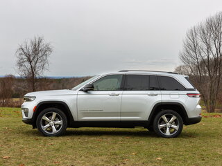 2023 Jeep Grand Cherokee 4xe V (WL), чёрный, 9750000 рублей, вид 2