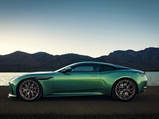 2026 Aston Martin DB12, чёрный, 38500000 рублей, вид 2
