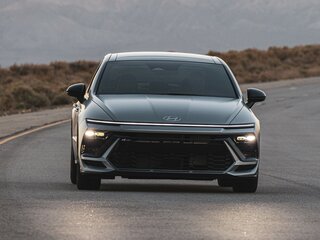 2025 Hyundai Sonata VIII (DN8) Рестайлинг, серый, 4799900 рублей, вид 3