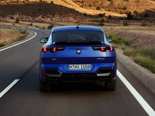 2025 BMW X2 xDrive25i II (U10), синий, 6930000 рублей, вид 4
