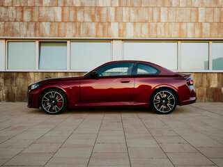 2025 BMW 2 серии 220i G42 Рестайлинг, чёрный, 6325000 рублей, вид 2