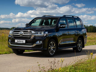 2017 Toyota Land Cruiser 200 Series Рестайлинг 2, чёрный, 7450000 рублей, вид 1