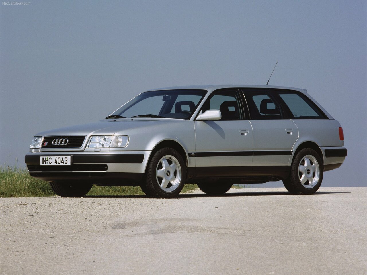 Audi 100 Основной вид