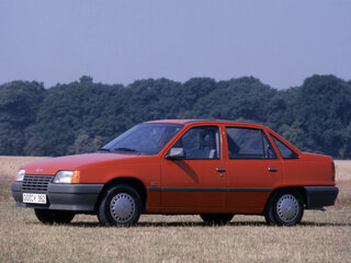 1986 Opel Kadett E, белый, 100000 рублей, вид 2