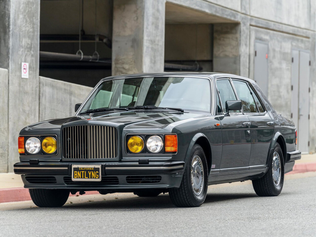 Bentley Turbo R Основной вид
