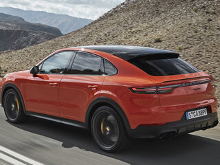 2022 Porsche Cayenne Turbo GT Coupé III, чёрный, 25000000 рублей, вид 5