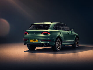 2026 Bentley Bentayga Speed I Рестайлинг, чёрный, 49900000 рублей, вид 4