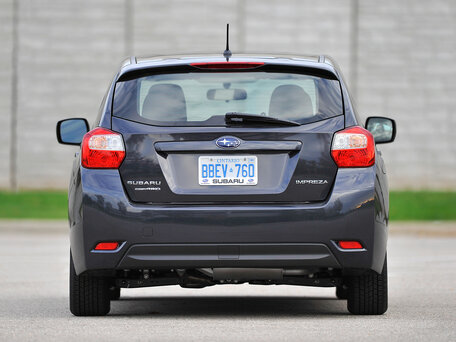 2011 Subaru Impreza IV, серый, 1100000 рублей - вид 3