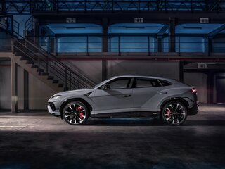 2023 Lamborghini Urus S I Рестайлинг, жёлтый, 33000000 рублей, вид 2