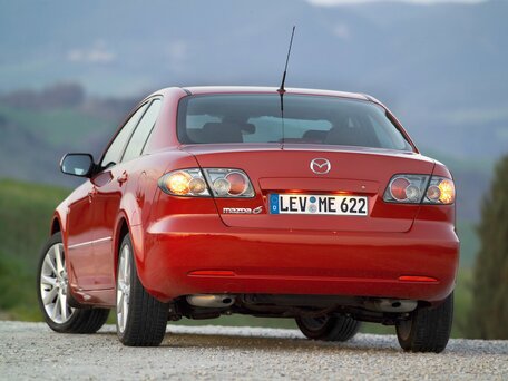 2005 Mazda 6 I (GG) Рестайлинг, чёрный, 900000 рублей - вид 3
