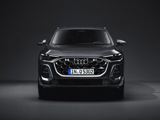 2025 Audi Q5 40 TDI III (GU), серый, 8700000 рублей, вид 3