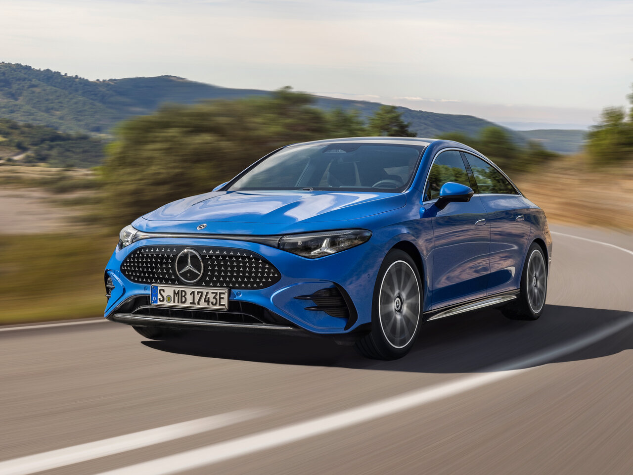 Mercedes-Benz CLA 180 Основной вид