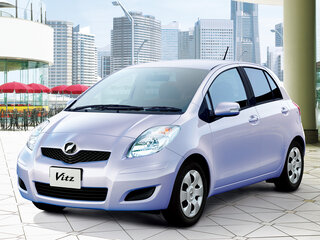 2009 Toyota Vitz II (XP90), серый, 600000 рублей, вид 1