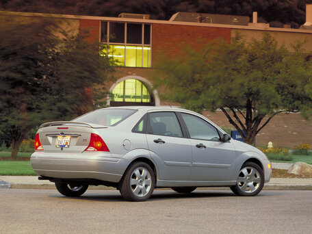 2002 Ford Focus I Рестайлинг, зелёный, 300000 рублей - вид 2