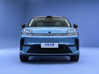 2026 Lynk & Co 08 EM-P 38.2 kWh I Рестайлинг, серебристый, 5960000 рублей, вид 3