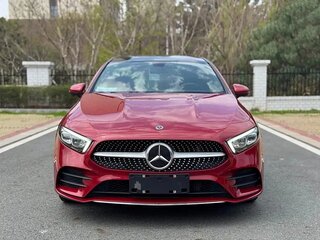 2024 Mercedes-Benz A-Класс AMG 35 AMG II (W177) Рестайлинг, чёрный, 6550000 рублей, вид 3