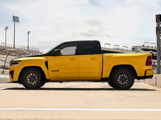 2026 Ram 1500 Rumble Bee V Рестайлинг, серый, 11429249 рублей, вид 2