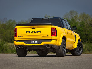2026 Ram 1500 Rumble Bee V Рестайлинг, серый, 11429249 рублей, вид 5