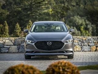 2025 Mazda 3 Axela IV (BP), белый, 3600000 рублей, вид 3