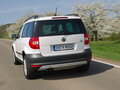 2012 Skoda Yeti I, серебристый, 700000 рублей - вид 3