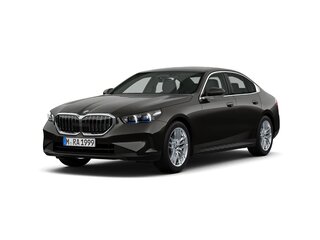 2024 BMW 5 серии 525i VIII (G60/G61/G68), чёрный, 7290000 рублей, вид 1