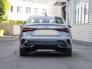 2026 Audi A3L 35 TFSI IV (8Y) Рестайлинг, зелёный, 4399000 рублей, вид 4