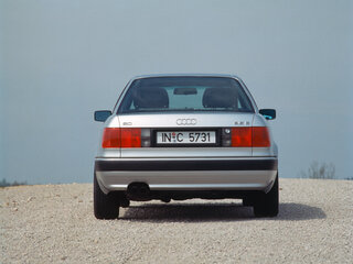 1992 Audi 80 V (B4), серебристый, 367500 рублей, вид 4