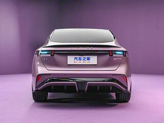 2026 Lynk & Co 07 I Рестайлинг, белый, 5500000 рублей, вид 4
