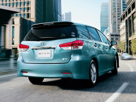2012 Toyota Wish II, серый, 1620000 рублей - вид 3