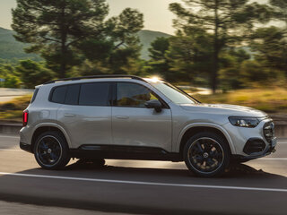 2026 Mercedes-Benz GLB 200 II (X244, X248), синий, 8250000 рублей, вид 2