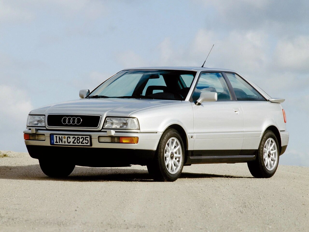 Audi Coupe Основной вид