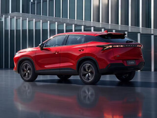 2026 Omoda C5 II, красный, 2399000 рублей, вид 4