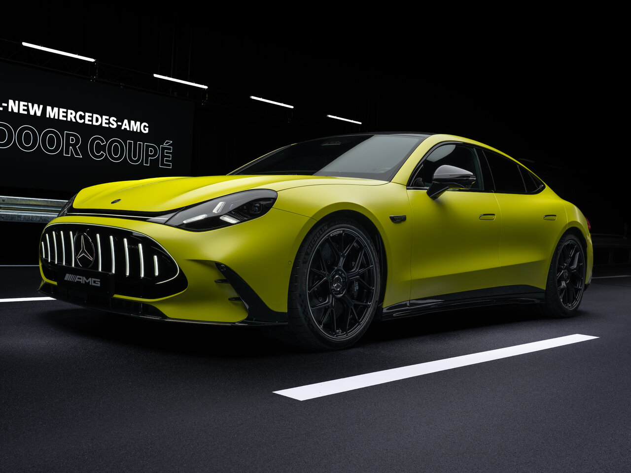 Mercedes-Benz AMG GT 4-Door Coupe Основной вид