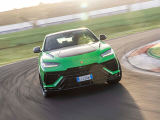 2025 Lamborghini Urus Performante I Рестайлинг, жёлтый, 51545300 рублей, вид 3