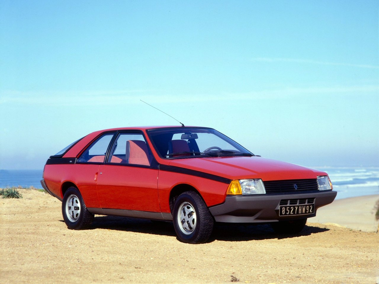 Renault Fuego Основной вид