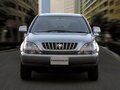 1999 Toyota Harrier I (XU10), бежевый, 680000 рублей - вид 2